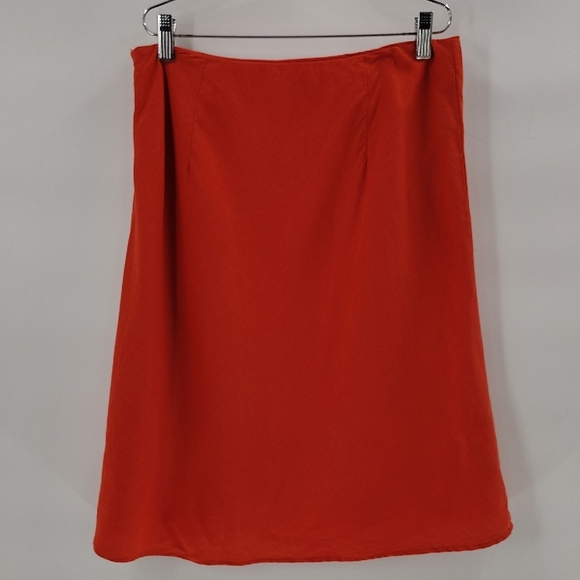 Ann Taylor Dark Coral A Line Knee Skirt Size 8 Hidden Side Zipper Flowy - Picture 1 of 8